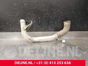 Gebruikte Intercooler Buis Volvo S60 II (FS) 2.0 D4 16V Prijs € 60,00 Margeregeling aangeboden door van Deijne Onderdelen Uden B.V.
