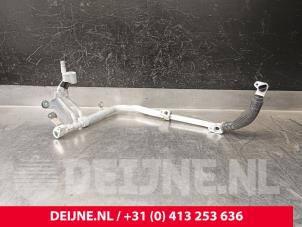 Porsche Taycan Airco Leiding O257518 foto 2