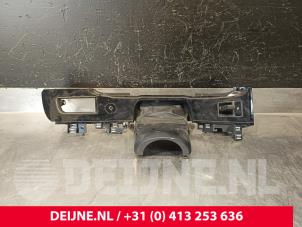 Gebruikte Pook Porsche Taycan (Y1A) 4S Prijs € 302,50 Inclusief btw aangeboden door van Deijne Onderdelen Uden B.V.