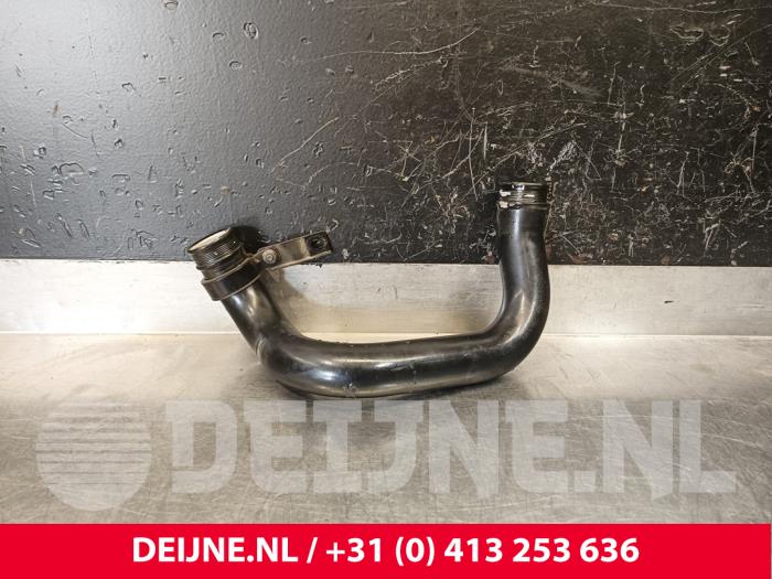 Gebruikte Turboslang Volvo C70 (NC) 2.0 T 20V Prijs € 30,00 Margeregeling aangeboden door van Deijne Onderdelen Uden B.V.