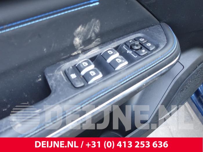 Lynk & Co 01 Elektrisch Raam Schakelaar O257563