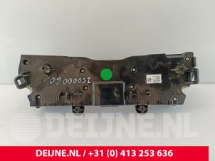Lynk & Co 01 Heizung Bedienpaneel O257567 foto 2