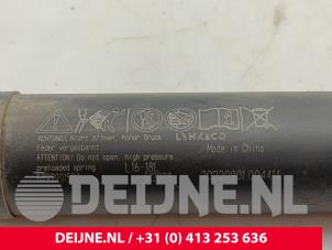Lynk & Co 01 Gasdämpfer rechts hinten O257587 foto 3