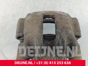 Iveco Daily Remklauw (Tang) links-achter O257694 foto 3