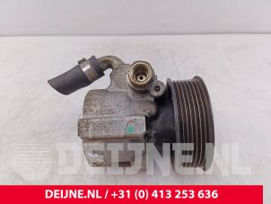 Iveco Daily Stuurbekrachtiging Pomp O257704 foto 2