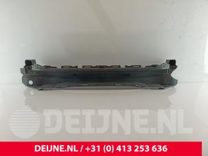 Volvo V60 Front bumper, central component O257719 photo 2