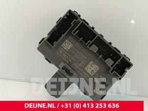 Volkswagen Crafter Zentralverriegelung Modul O257729 foto 3