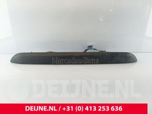 Gebruikte Sierstrip Mercedes Vito (447.6) 2.2 114 CDI 16V Prijs € 60,50 Inclusief btw aangeboden door van Deijne Onderdelen Uden B.V.