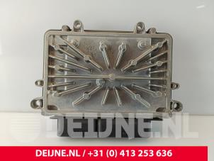 Volvo V70 Engine management computer O257856 photo 2