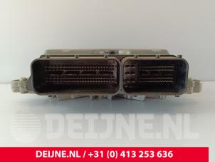 Volvo V70 Engine management computer O257856 photo 3