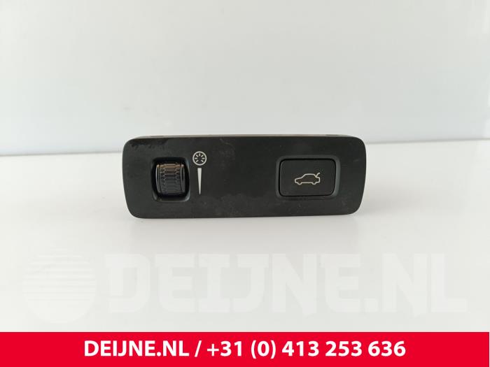 Volvo XC90 Schakelaar achterklep O257864