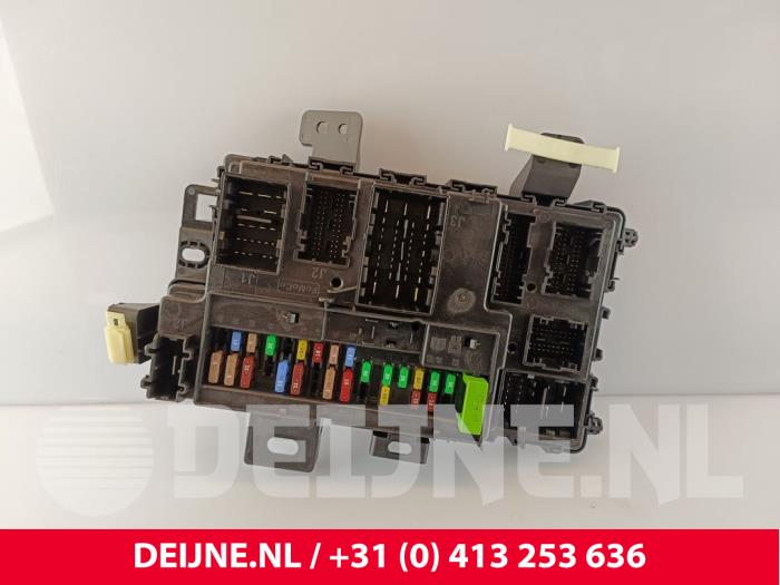 Computer Body Control van een Ford Transit Custom 2.0 TDCi 16V Eco Blue 130 mHEV 2023