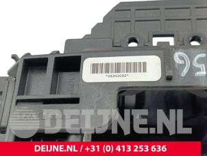 Volvo V40 Steering column stalk O257985 photo 3