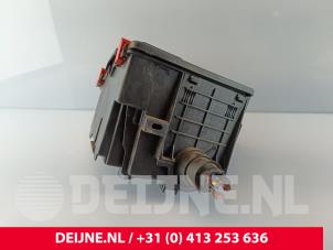 Opel Vivaro Zekeringkast O258035 foto 3