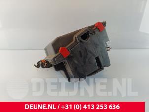 Opel Vivaro Zekeringkast O258035 foto 2