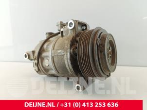 Mercedes Vito Air conditioning pump O258067 photo 2