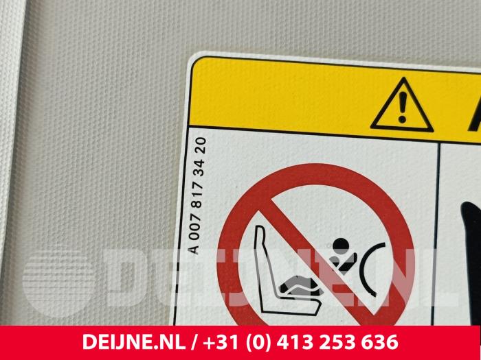 Mercedes Vito Sun visor O258111