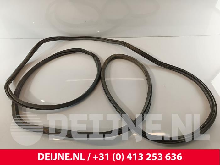 Ford Transit Schiebetür Gummi links O258123