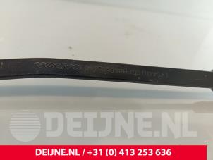 Volvo S60 Scheibenwischerarm-Set O258142 foto 3