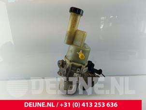 Opel Vivaro Stuurbekrachtiging Pomp O258167 foto 2