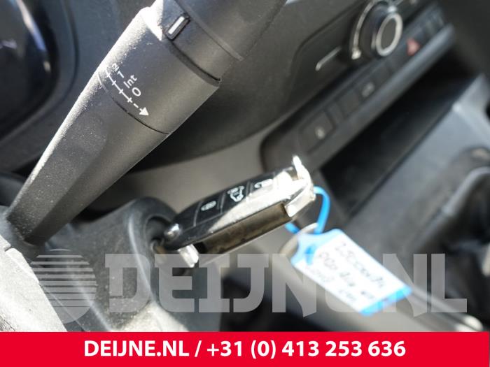 Toyota Pro-Ace Zündschloss+Schlüssel O258196