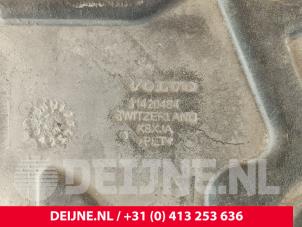 Volvo V60 Schutzblech Boden O258252 foto 2