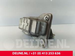 Volvo V60 Engine mount O258368 photo 2