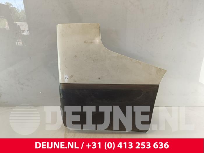 Renault Trafic Bumperhoek rechts-achter O258370