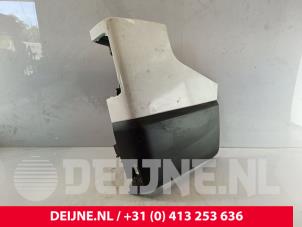 Renault Trafic Rear bumper corner, right O258370 photo 2