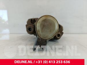 Tesla Model S Remklauw (Tang) rechts-achter O258387 foto 3