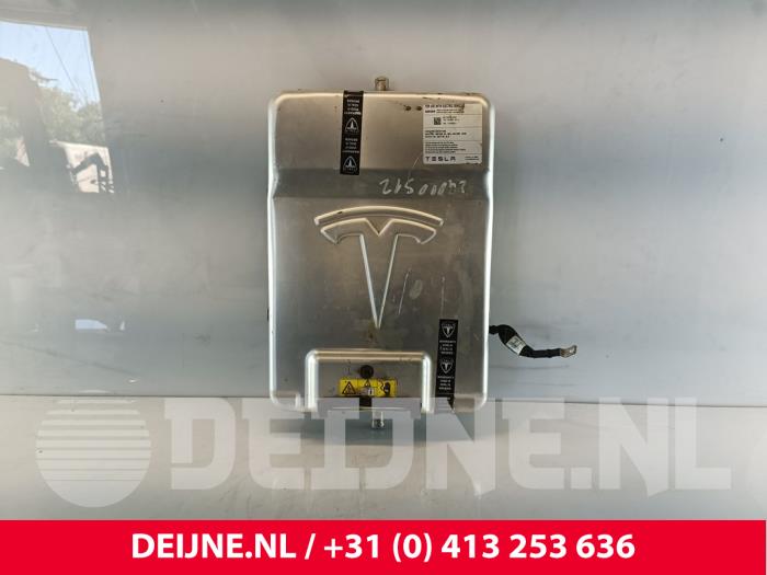 Tesla Model S Batterieladegerät O258389