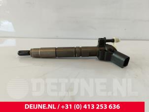 Mercedes Vito Injector (diesel) O258400 photo 2