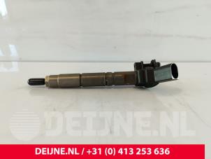 Mercedes Vito Injector (diesel) O258403 photo 2