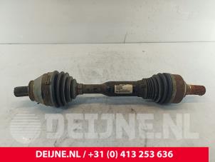 Gebruikte Homokineetas links-voor Volvo XC60 I (DZ) 3.0 T6 24V AWD Prijs € 75,00 Margeregeling aangeboden door van Deijne Onderdelen Uden B.V.