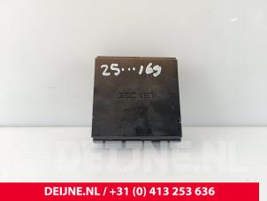 Gebruikte Module Navigatie Mercedes Vito (447.6) 2.2 114 CDI 16V Prijs € 211,75 Inclusief btw aangeboden door van Deijne Onderdelen Uden B.V.