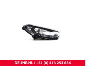 Nieuwe Koplamp rechts Ford Transit Courier Prijs € 108,90 Inclusief btw aangeboden door van Deijne Onderdelen Uden B.V.