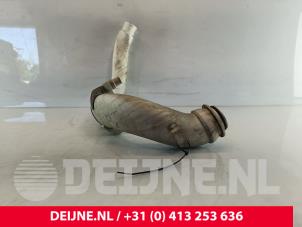 Volvo V70 Intercooler Buis O258587 foto 3