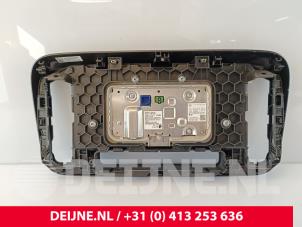 Mercedes Vito Display Multi Media control unit O258562 photo 2