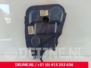 Volvo V70 Timing cover O258589 photo 3