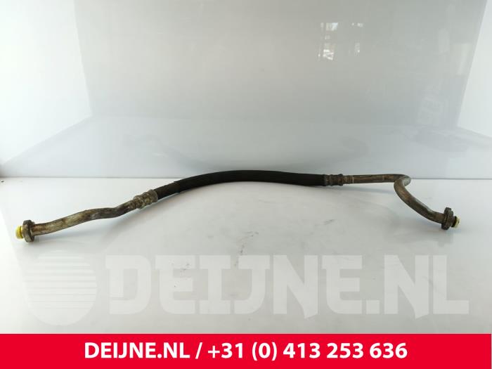 Volvo V70 Air conditioning line O258596