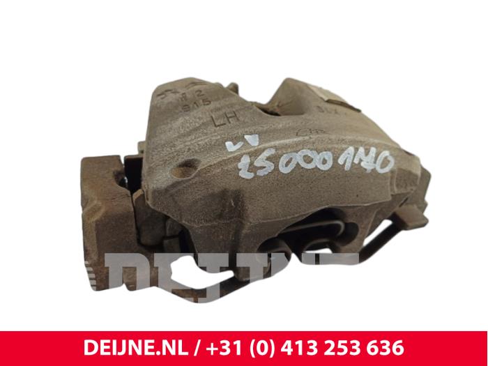 Toyota Pro-Ace Bremszange links vorne O258639