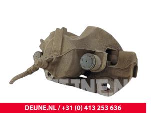 Toyota Pro-Ace Bremszange links vorne O258639 foto 2