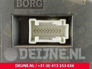 Volkswagen Crafter Odometer KM O258697 photo 3