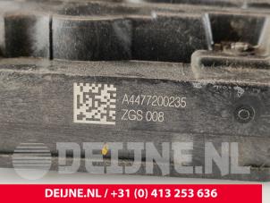 Volvo V40 Front door lock mechanism 4-door, right O258743 photo 3