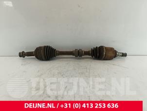 Nissan NV200 Front drive shaft, left O258818 photo 2