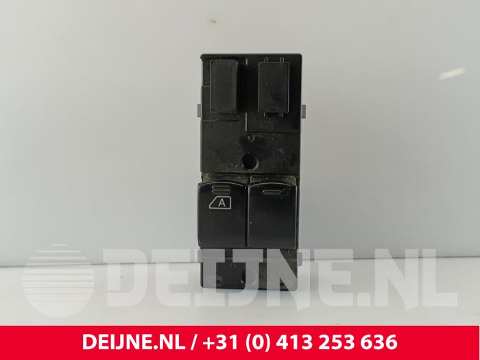 Nissan NV200 Elektrisch Raam Schakelaar O258834