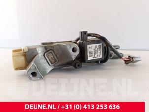Nissan NV200 Kontaktslot+Sleutel O258843 foto 3