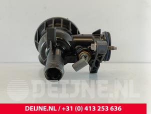 Ford Transit Thermostaathuis O259154 foto 2