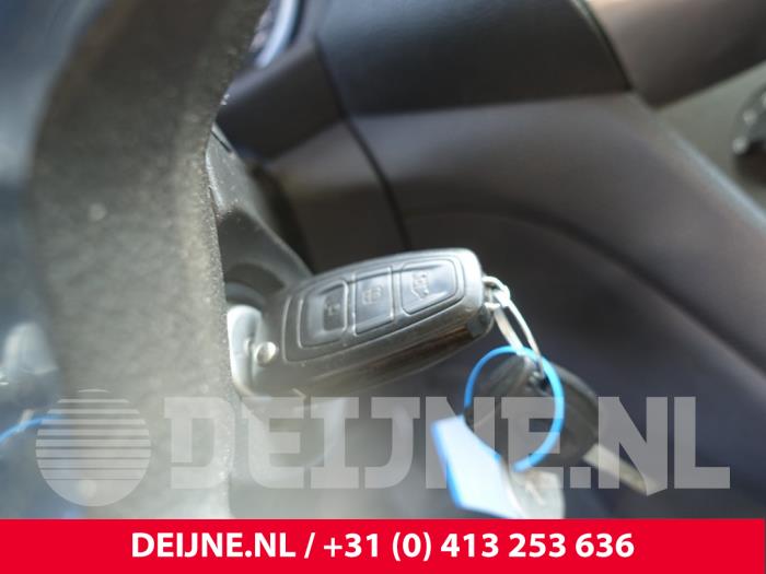 Ford Transit Connect Zündschloss+Schlüssel O259214