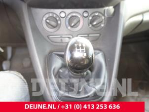Gebruikte Pook Ford Transit Connect (PJ2) 1.6 TDCi 16V 95 Prijs € 90,75 Inclusief btw aangeboden door van Deijne Onderdelen Uden B.V.